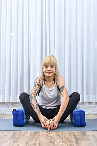 LEEWADEE Bloc de Yoga - Yoga Bloc en kapok Fait à la Main, Coussin Brique en kapok Artisanal pour Le Yoga, Ensemble de 2, Bleu - Image 9