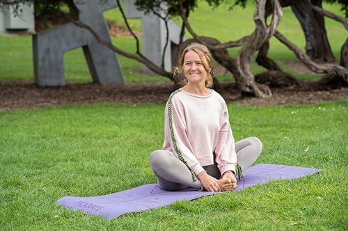 YOGATI - Tapis Yoga Antidérapant et Epais. Tapis de Yoga avec des repères d'alignement du Corps. Tapis de Sport pour Adultes et Enfants. Tapis de Gym idéal pour Pilates et Fitness. Tapis de yoga - Image 6