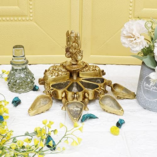 Artvarko Boîte en Lauton Ganesha Chopda Idol Ganpati Plusieurs Compartiments pour Kumkum Sindoor Vermillon Culte Ritual Cadeau de Mariage Dore 15,2 cm