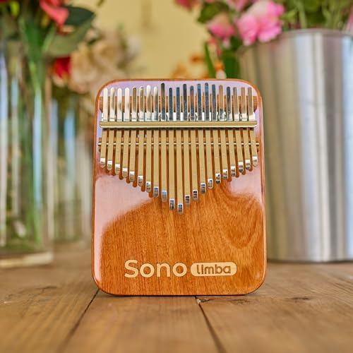 Sonodrum Kalimba Avec 21 Clés - Piano à Pouces en Bois d'Acacia de Haute Qualité. Piano portable Avec Pochette et Livre de Chansons. Instrument de musique. Percussion à main couler enfant ou adulte - Image 8